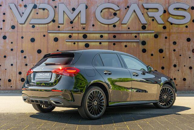 Mercedes-Benz A-KLASSE 250 e Premium Plus | AMG | Night | Memory | 360 | Panorama | CarPlay | Vol |