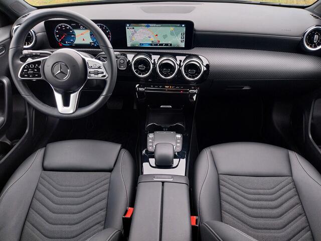 Mercedes-Benz A-KLASSE 180 Business Solution 1e EIGENAAR CAMERA NAVI CRUISE ECC LMV