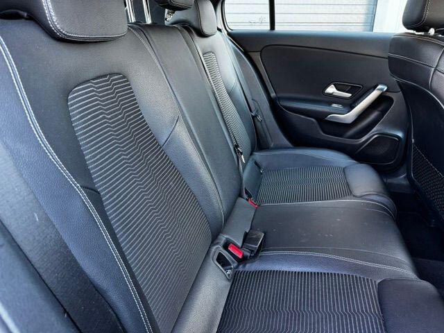 Mercedes-Benz A-KLASSE 200 d Premium Automaat Airco/ECC,Navigatie Prijs Incl. BTW/BPM