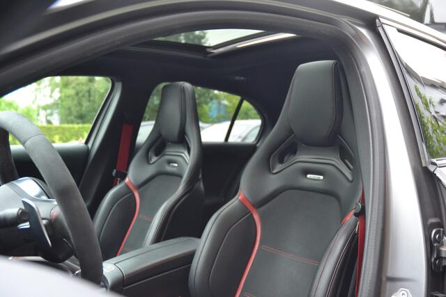 Mercedes-Benz A-KLASSE AMG 35 4MATIC Edition 1 Pano | Burmester | Schaalstoelen | A45 Spoiler | origineel matte lak!