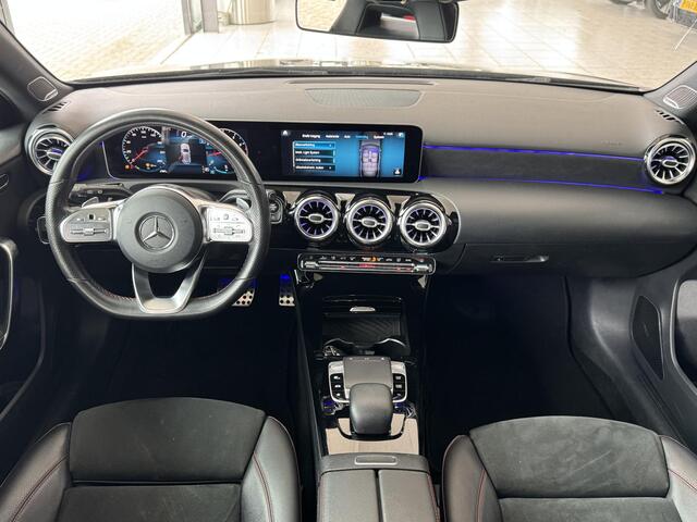 Mercedes-Benz A-KLASSE 200 Business Solution AMG Night Upgrade PANODAK | BURMEISTER | MEMORY | SFEER