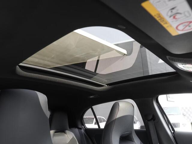 Mercedes-Benz A-KLASSE 250e AMG ** NIGHT, MBUX+, PANO, MEMO, DISTR, 2-Zone CLIMA, 19-inch LMV, ** 1e EIG - UNFALLFREI ** ** INFORMEER OOK NAAR ONZE AANTREKKELIJKE FINANCIAL-LEASE TARIEVEN **