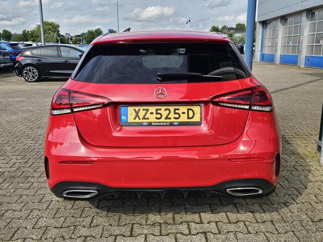 Mercedes-Benz A-KLASSE 180 Business Solution AMG Night Upgrade Zéér luxe | Alcantara leder | Stoelverwarming | Achteruitrijcamera | Full led | Virtual cockpit | etc.