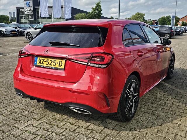 Mercedes-Benz A-KLASSE 180 Business Solution AMG Night Upgrade Zéér luxe | Alcantara leder | Stoelverwarming | Achteruitrijcamera | Full led | Virtual cockpit | etc.