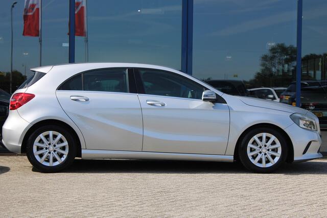 Mercedes-Benz A-KLASSE 180 Business Solution NAVI CAMERA TREKHAAK <<NL AUTO>>