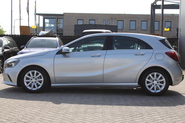 Mercedes-Benz A-KLASSE 180 Business Solution NAVI CAMERA TREKHAAK <<NL AUTO>>