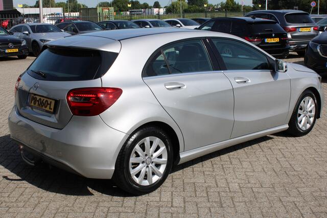 Mercedes-Benz A-KLASSE 180 Business Solution NAVI CAMERA TREKHAAK <<NL AUTO>>