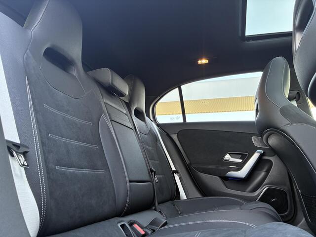 Mercedes-Benz A-KLASSE 250 e AMG Line