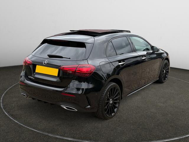 Mercedes-Benz A-KLASSE 250 e AMG Night Line Aut- Nieuw Model, Panoramadak, Sfeerverlichting, Multibeam Led