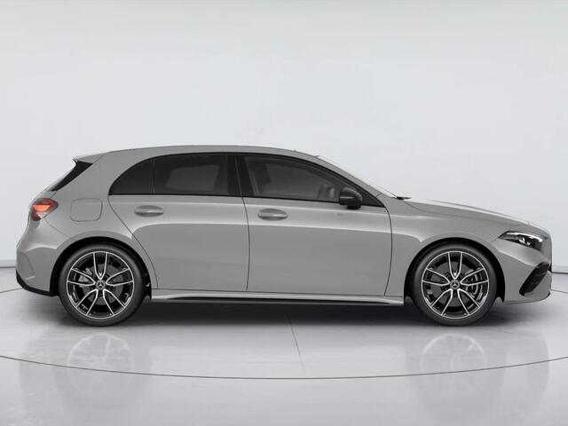 Mercedes-Benz A-KLASSE Hatchback 250 e 140 Years Edition