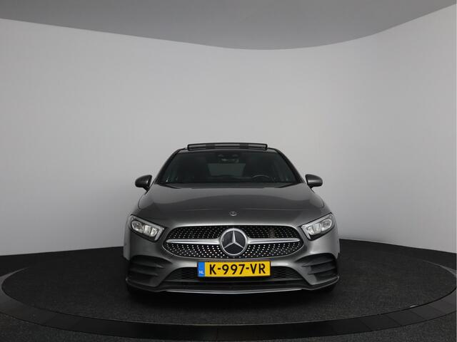 Mercedes-Benz A-KLASSE 200 Business Solution AMG 164pk | Automaat | Glazen schuif-kanteldak | Sfeer verlichting | Nieuwe type