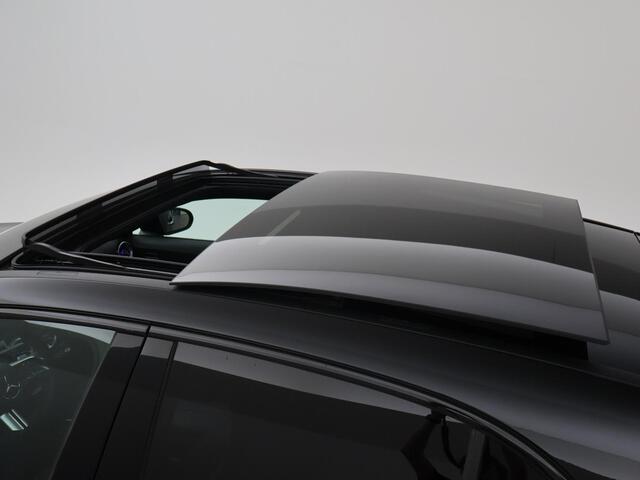 Mercedes-Benz A-KLASSE 180 STAR EDITION AMG LINE LIMITED + PANORAMA | SFEERVERLICHTING | 19 INCH LMV | CAMERA