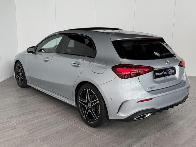 Mercedes-Benz A-KLASSE 180 Business Solution AMG | Panoramadak | Widescreen | Sfeerverlichting | Achteruitrijcamera | Stoelverwarming |