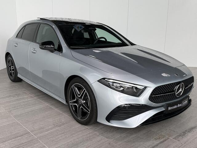 Mercedes-Benz A-KLASSE 180 Business Solution AMG | Panoramadak | Widescreen | Sfeerverlichting | Achteruitrijcamera | Stoelverwarming |