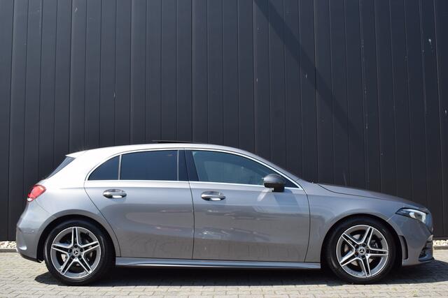 Mercedes-Benz A-KLASSE 180 Automaat Business Solution AMG LED | Leder/Alcantara | Panoramadak | Sportstoelen | Carplay | Sfeerverlichting