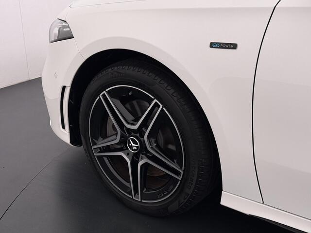 Mercedes-Benz A-KLASSE A250e AMG line Carplay/18inch/Ambientlight etc.