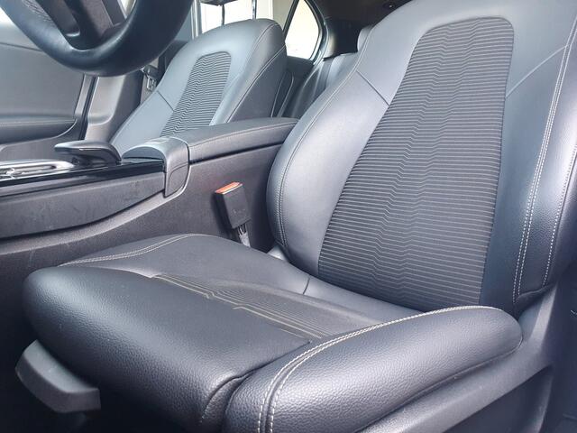 Mercedes-Benz A-KLASSE 250 e Premium Plus PANO/MATRIX/PDC/EL.STOEL