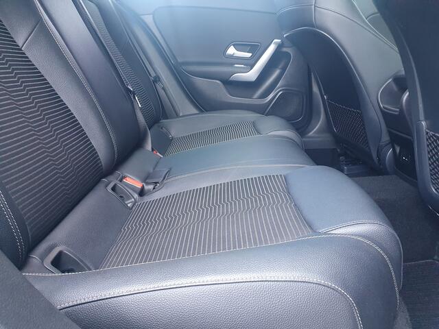 Mercedes-Benz A-KLASSE 250 e Premium Plus PANO/MATRIX/PDC/EL.STOEL