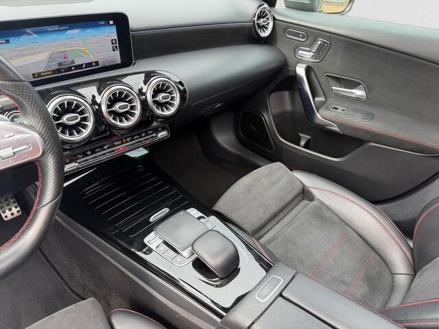 Mercedes-Benz A-KLASSE 200 AMG Edition Premium Plus Aut- Burmester Audio, Memory, Panoramadak, Sfeerverlichting, 360 Camera