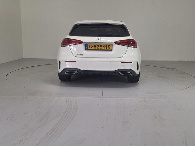 Mercedes-Benz A-KLASSE 180 Bns Solution AMG