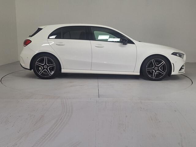 Mercedes-Benz A-KLASSE 180 Bns Solution AMG