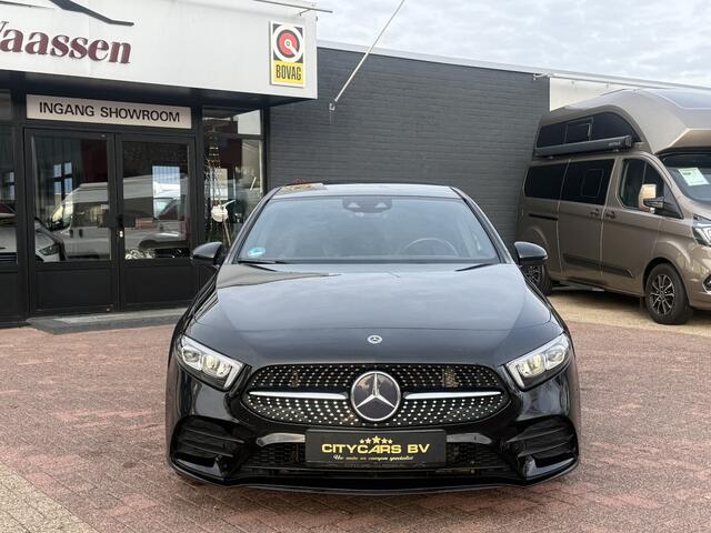 Mercedes-Benz A-KLASSE 200 Launch Edition Premium AMG-Line automaat panoramadak navigatie climate ctr cruise ctr leder keyless-go lmv 18 inch dealer onderhouden