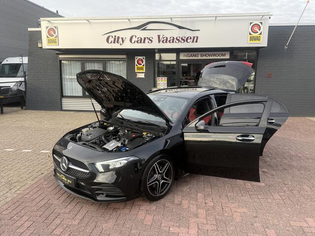 Mercedes-Benz A-KLASSE 200 Launch Edition Premium AMG-Line automaat panoramadak navigatie climate ctr cruise ctr leder keyless-go lmv 18 inch dealer onderhouden