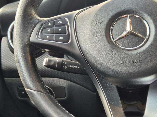 Mercedes-Benz A-KLASSE 160 AMG NIGHT ED.