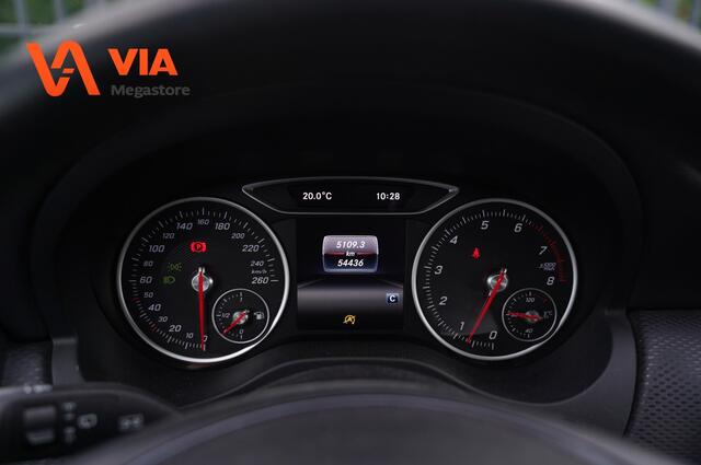 Mercedes-Benz A-KLASSE A200 | AMG | PDC | ECC | LED | Halfleer | Camera | Stoelverw. | Cruise |