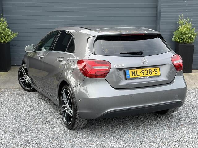 Mercedes-Benz A-KLASSE 180 Business Solution 2e Eigenaar,Dealer Onderhouden,Camera,Carplay,Stoelverw,123pk,Halfleder,Airco,Cruise,Lm velgen,Pdc V+A,6 Bak,N.A.P,Apk tot 03-2027