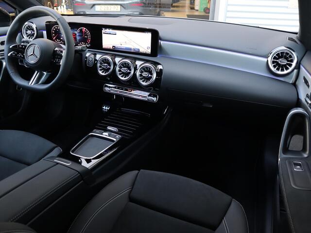 Mercedes-Benz A-KLASSE 250 e Star Edition AMG Line Plus