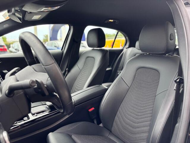 Mercedes-Benz A-KLASSE 250 E Hybrid BUSINESS LINE Camera