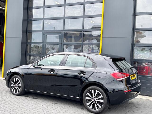 Mercedes-Benz A-KLASSE 250 E Hybrid BUSINESS LINE Camera