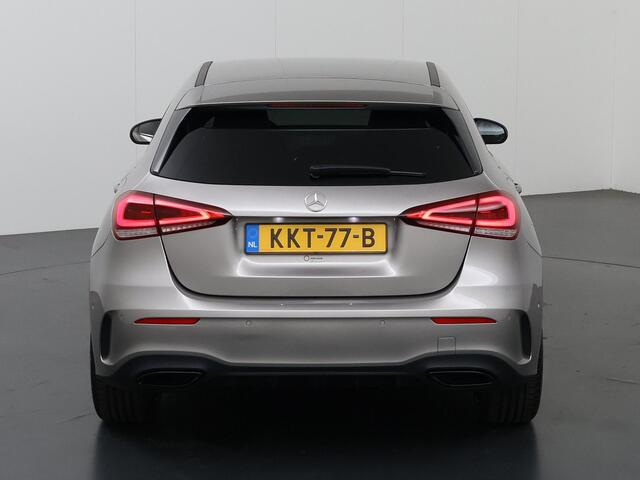 Mercedes-Benz A-KLASSE 250 e Business Solution AMG Limited | Night | Widescreen | 19" multispaaks velgen (hoogglans zwart) | Achteruitrijcamera | Stoelverwarming |