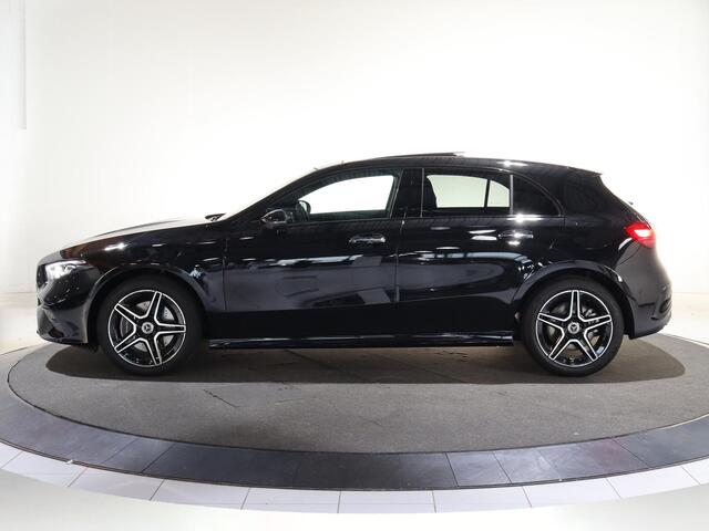 Mercedes-Benz A-KLASSE 250e Business Solution AMG | Panoramaschuifdak | Premium Plus | Head-up display | Dodehoekassistent |