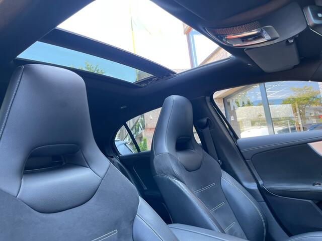Mercedes-Benz A-KLASSE 250 e Amg Pano Burmester Cam Led