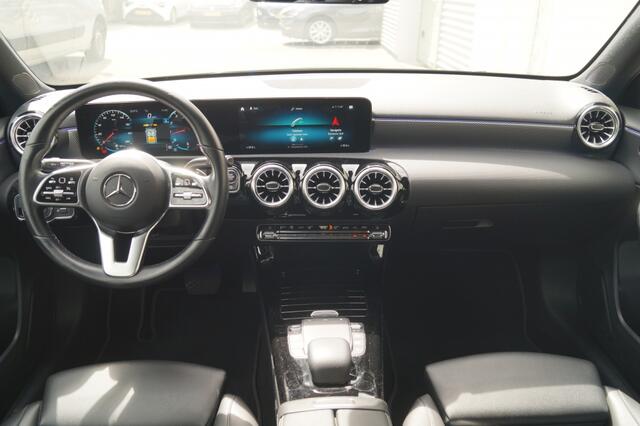 Mercedes-Benz A-KLASSE 180 Automaat Business Solution Luxury -LEER-ECC-PDC-