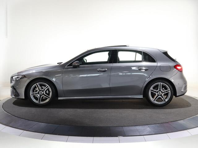 Mercedes-Benz A-KLASSE 180 Business Solution AMG | Panoramaschuifdak | Stoelverwarming | Achteruitrijcamera | MULTIBEAM LED |