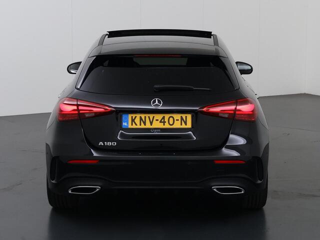 Mercedes-Benz A-KLASSE 180 Business Solution AMG | Panoramaschuifdak | Premium plus | Head-Up | Stoelverwarming | Achteruitrijcamera | MULTIBEAM LED |