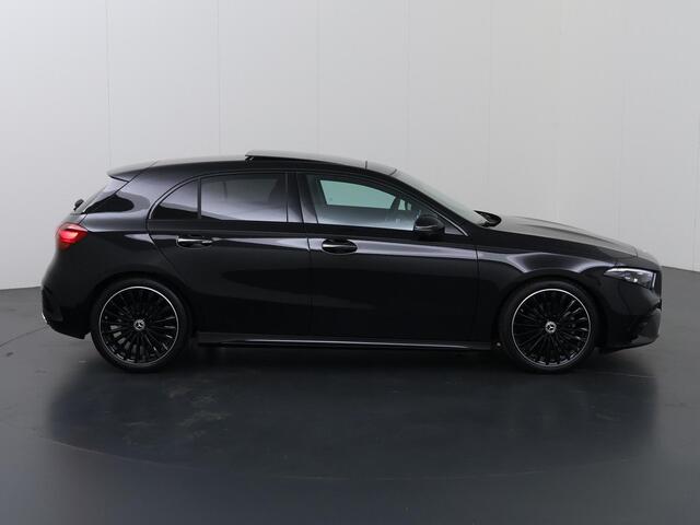 Mercedes-Benz A-KLASSE 180 Business Solution AMG | Panoramaschuifdak | Premium plus | Head-Up | Stoelverwarming | Achteruitrijcamera | MULTIBEAM LED |