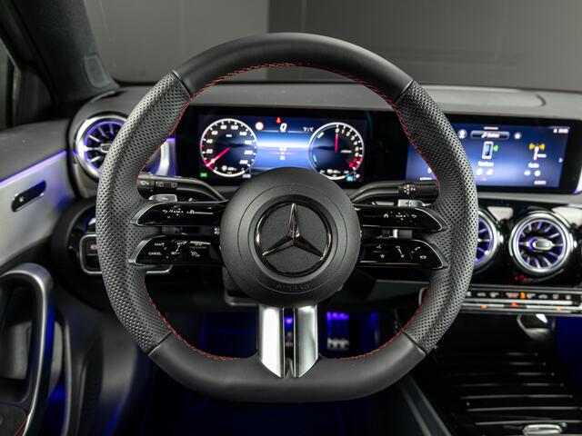 Mercedes-Benz A-KLASSE Hatchback 250 e Business Solution AMG Panorama dak