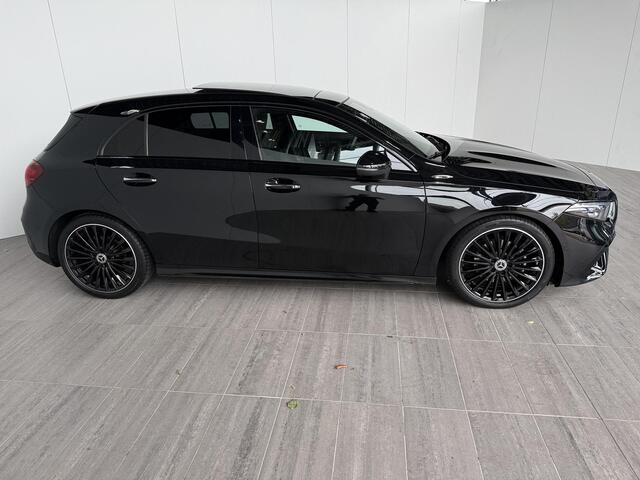 Mercedes-Benz A-KLASSE 180 Star Edition AMG Line | Panoramadak | 19 inch LM velgen | Night pakket | Multibeam Led verlichting |