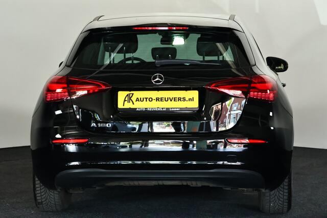 Mercedes-Benz A-KLASSE 180 Business Line / Navigatie / Camera / Cruisecontrol / Bluetooth