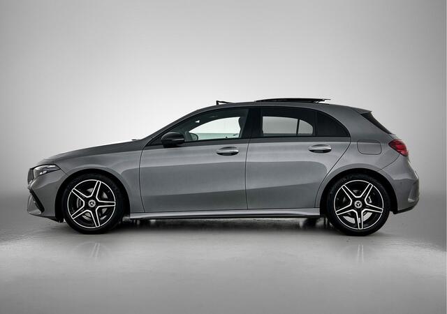 Mercedes-Benz A-KLASSE 180 Business Solution AMG | Nightpakket | Parkeerpakket met achteruitrijcamera | KEYLESS GO | Sfeerverlichting | MULTIBEAM LED | Extra USB-poorten | Verwarmde stoelen vooraan |