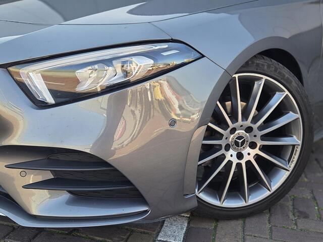 Mercedes-Benz A-KLASSE 180 Business Solution AMG | Panoramadak | Apple-Android | Stoelverwarming