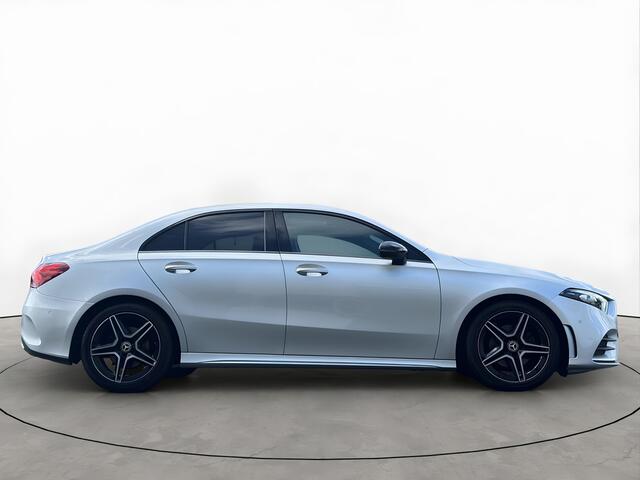 Mercedes-Benz A-KLASSE Limo 200 163PK Premium+ AMG Pano Memory Sfeer