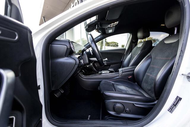 Mercedes-Benz A-KLASSE 180 Business Solution AMG | Camera | Carplay