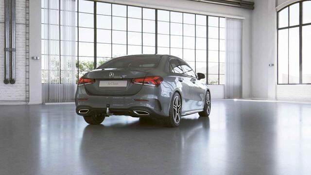 Mercedes-Benz A-KLASSE 250 e AMG Line | Panoramadak | Trekhaak | Apple carplay | Stoelverwarming |