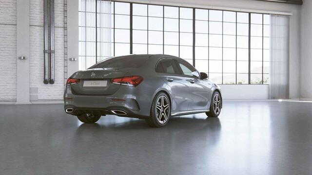 Mercedes-Benz A-KLASSE 200 Business Solution AMG | Panoramadak | Night pakket | Stoelverwarming | Apple carplay |