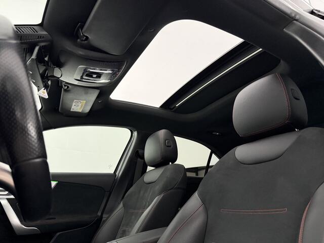 Mercedes-Benz A-KLASSE 200 AMG | Pano | Sfeer | Virtual | Camera | Burmester | Carplay | Trekhaak | Memory | NAP